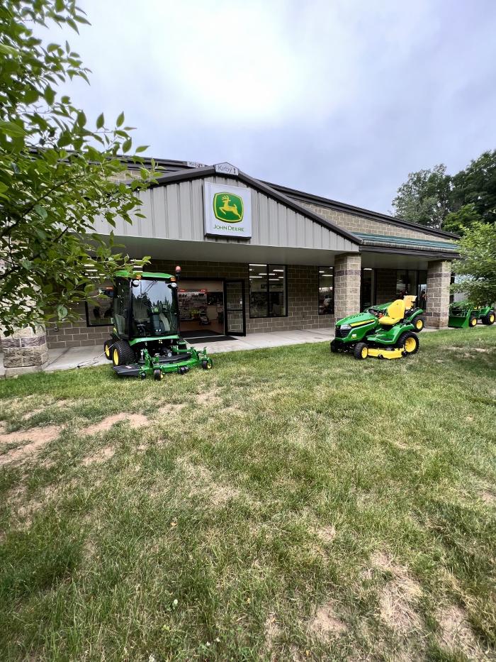 United Ag & Turf - Farmington, CT