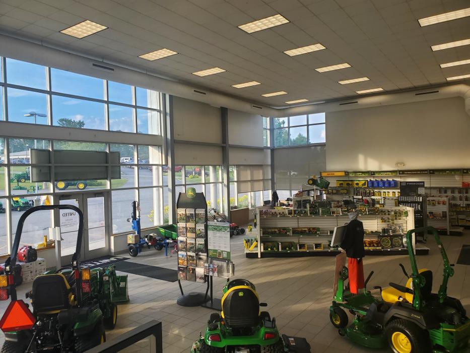 United Ag & Turf - Milford, NH
