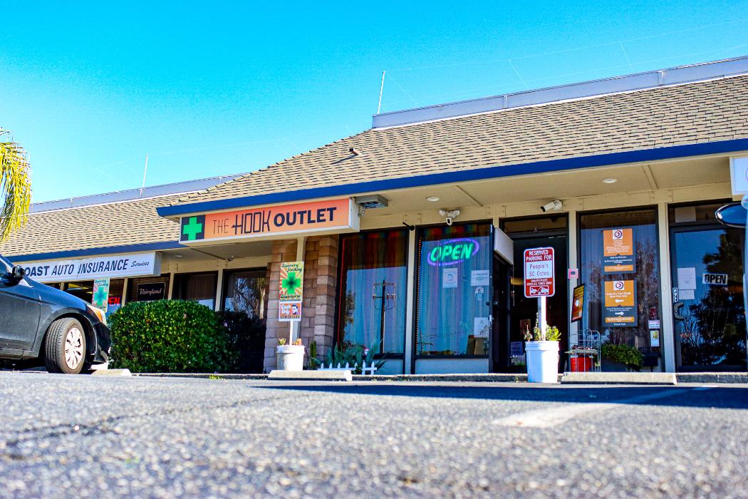 The Hook Outlet Dispensary - Capitola, CA