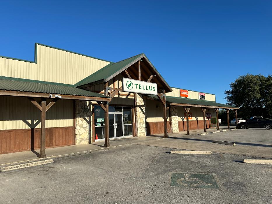 Tellus Equipment Solutions - Kenedy, TX