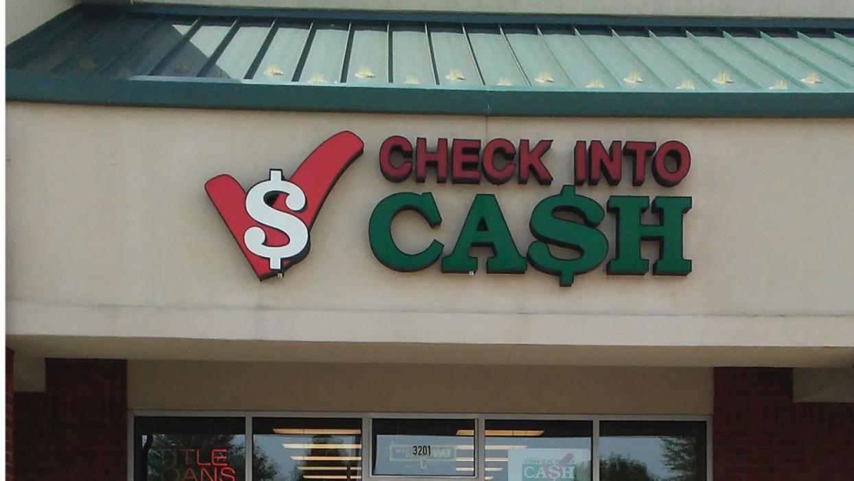 Check Into Cash - Neosho, MO