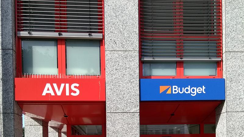 Avis Autovermietung - Oberursel, Zimmersmühlenweg in Oberursel (Taunus)