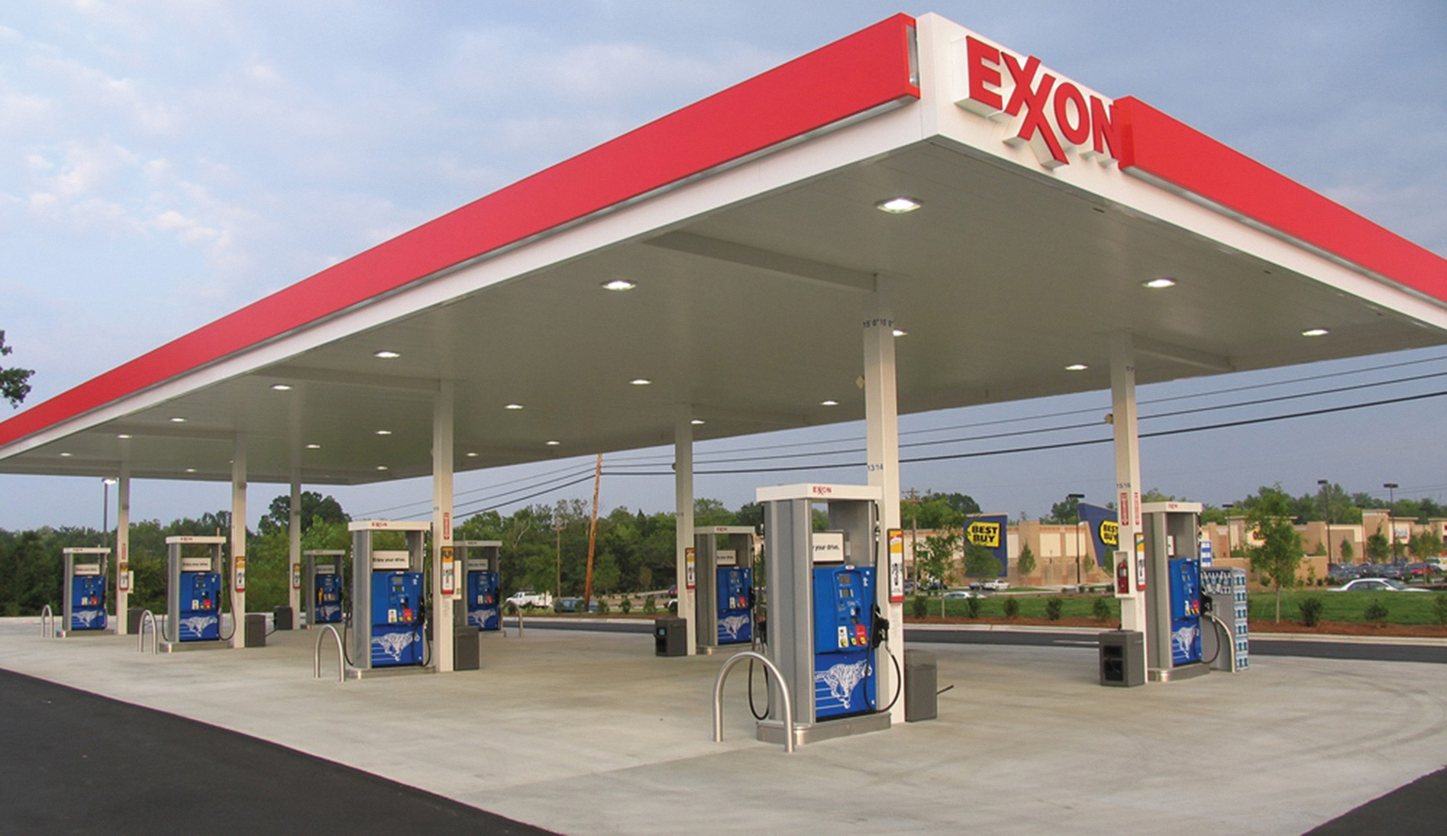 Fuel up at Exxon located at 6670 Crain Hwy LaPlata, MD 20646!