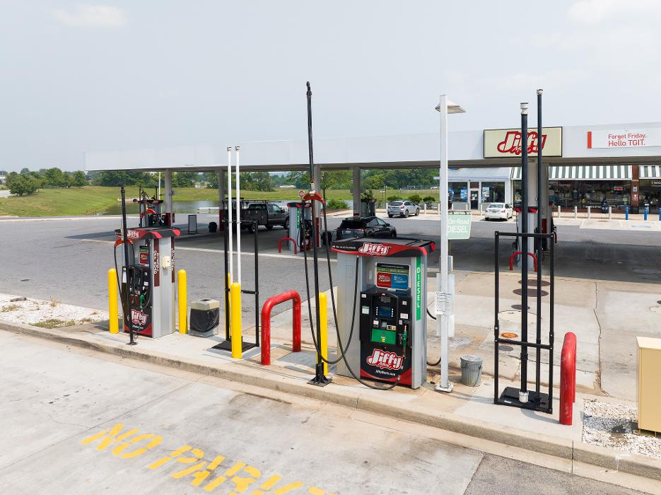 Grab gasoline at Jiffy Mart located at 1 Magna Way, Westminster, MD!