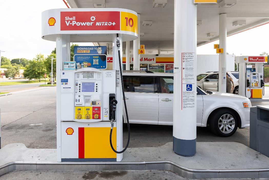 Shell - Highland Springs, VA