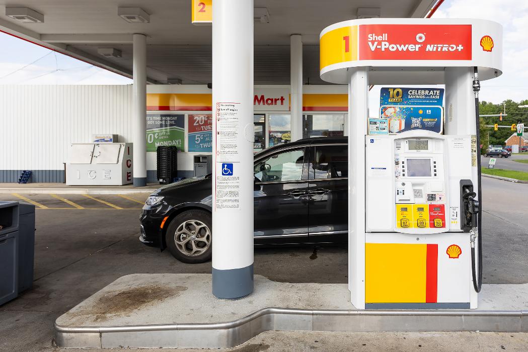 Shell - Highland Springs, VA