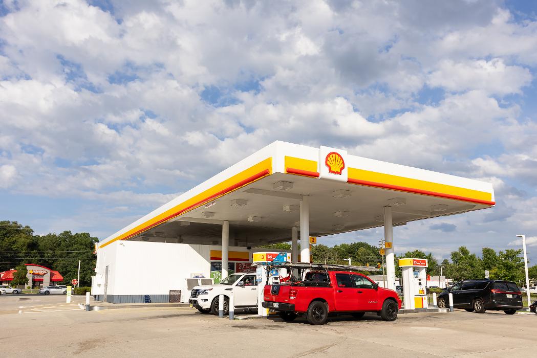 Shell - Highland Springs, VA