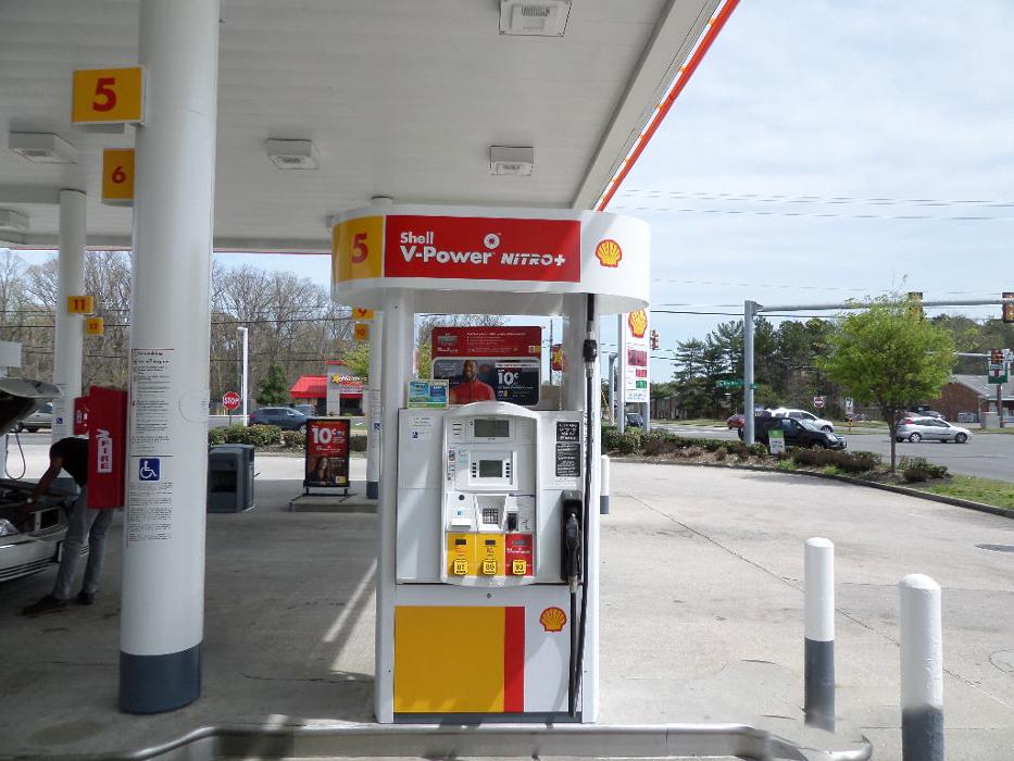 Shell - Highland Springs, VA