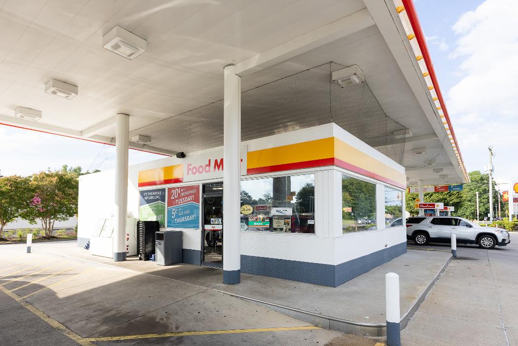 Shell - Highland Springs, VA