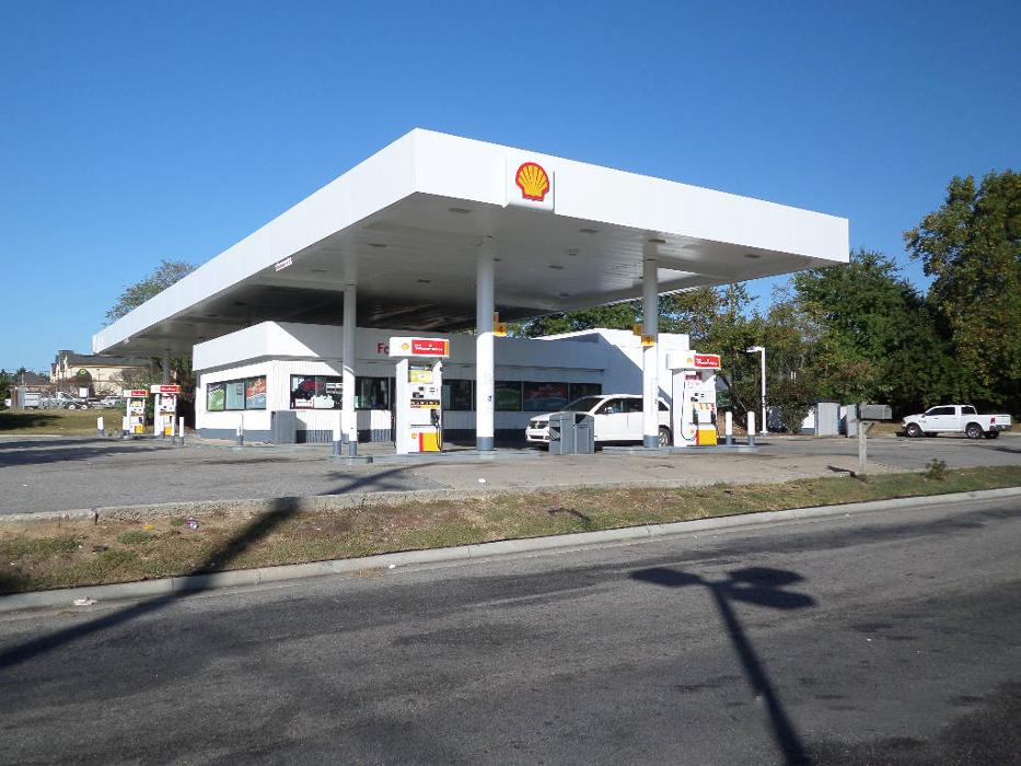 Fuel up at Shell located at 2320 Willis Road, Richmond VA! 