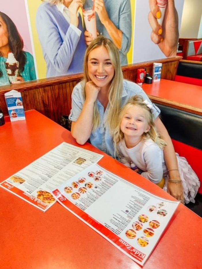 Friendly's - Reading, PA