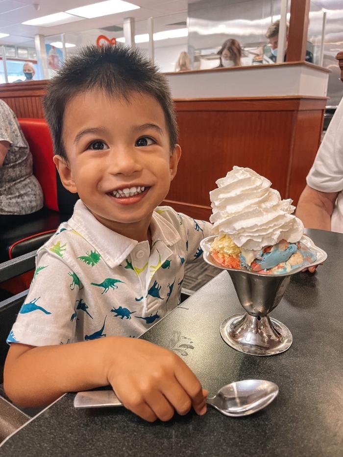 Friendly's - Reading, PA