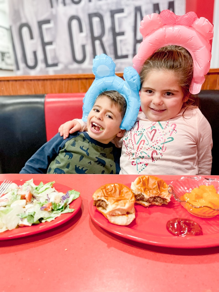 Friendly's - Reading, PA