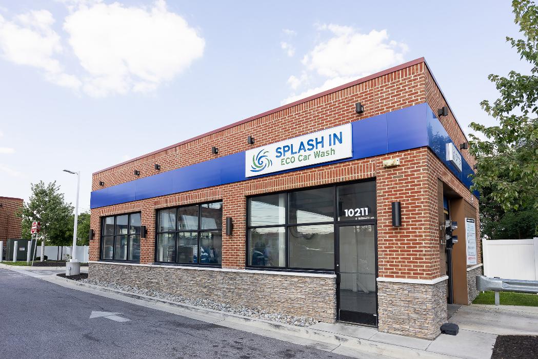 Splash In - College Park, MD