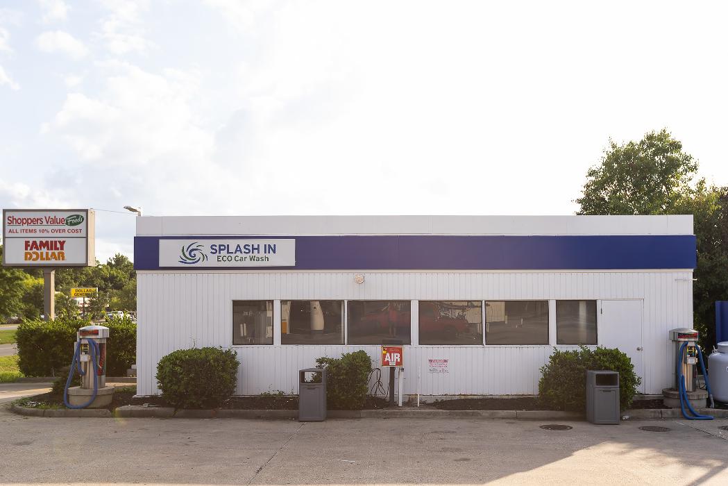 Splash In - Highland Springs, VA