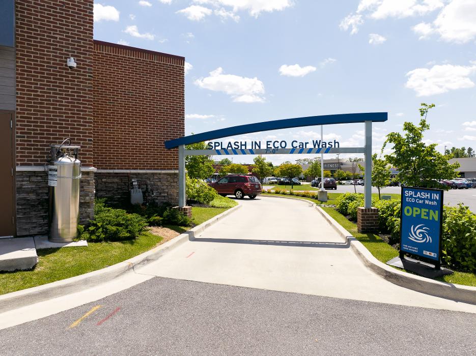 Splash In - Pasadena, MD