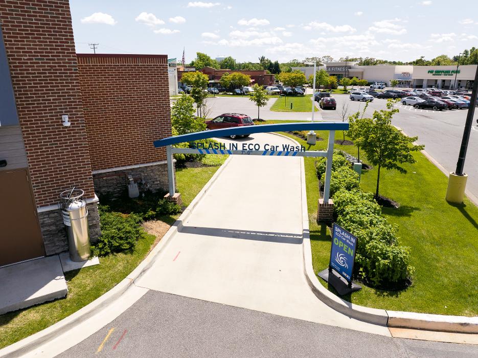 Splash In - Pasadena, MD