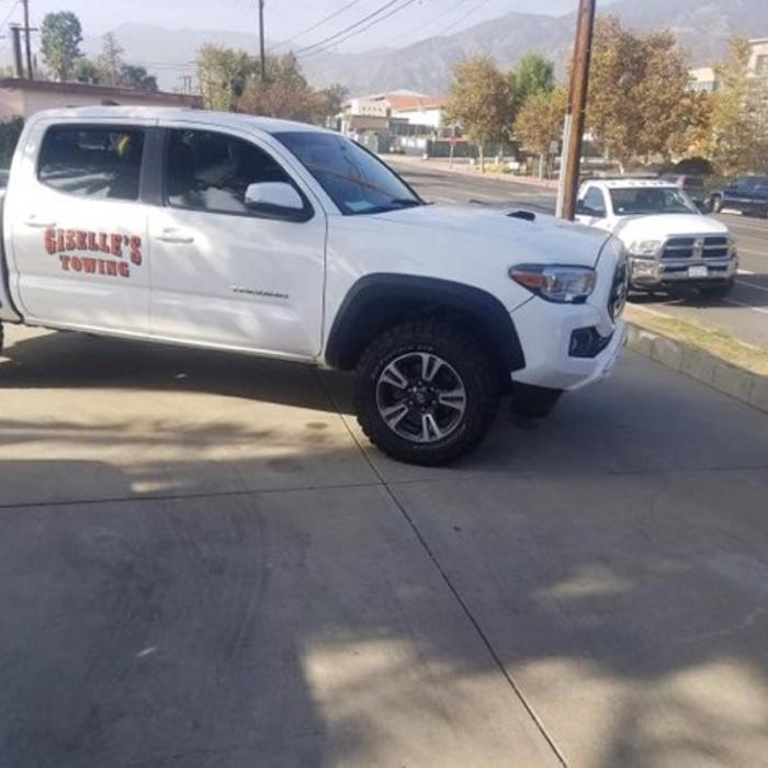 Giselle's Towing - Monterey Park, CA