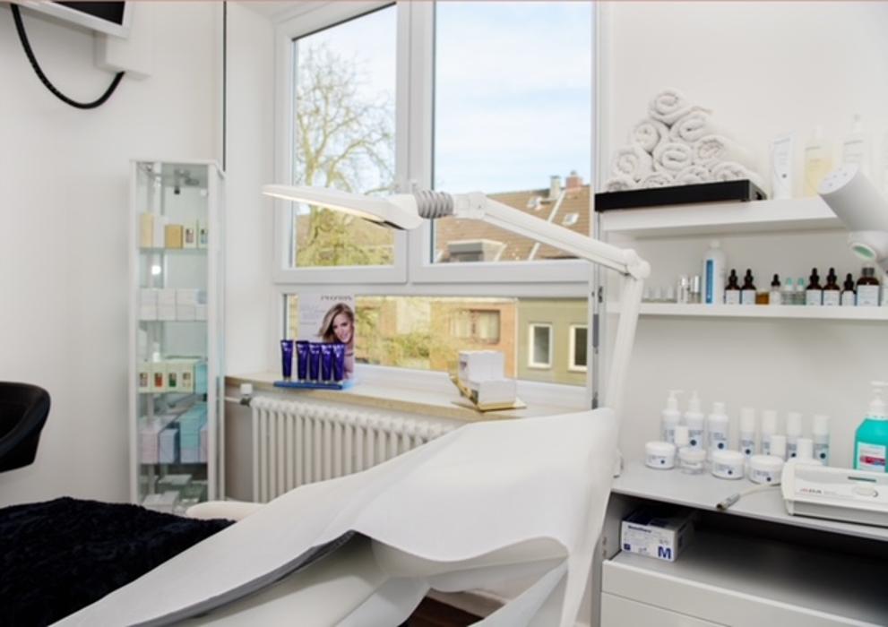 Ilay Dermatologische Kosmetik Kiel, Königsweg in Kiel