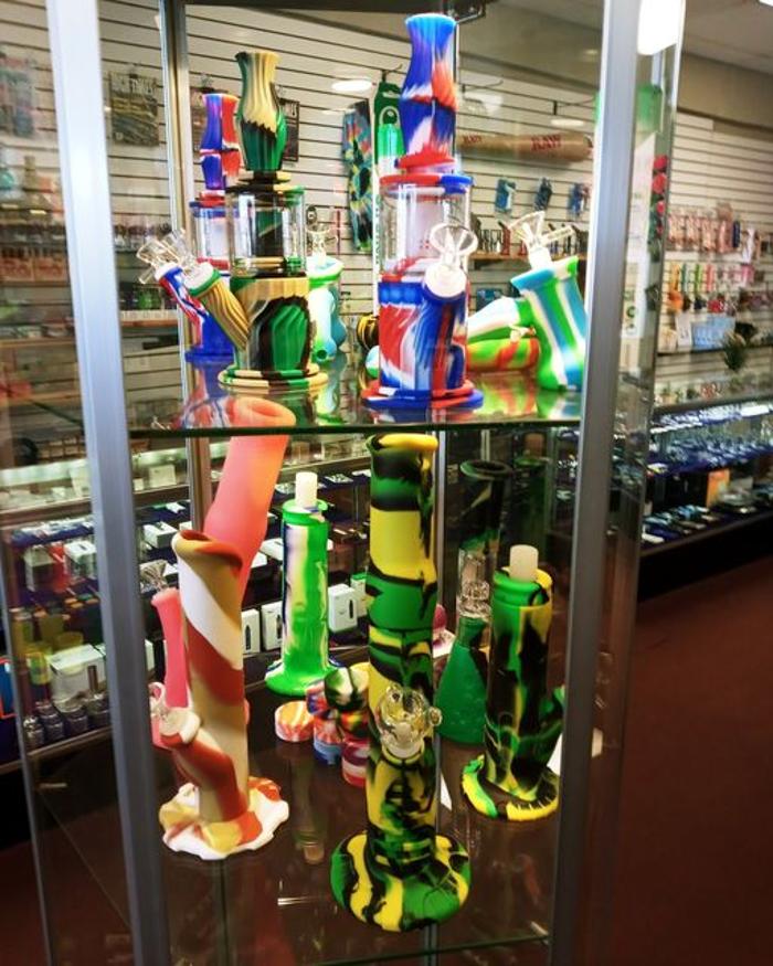 The Gas Pipe Smoke Shop - Lewisville, TX