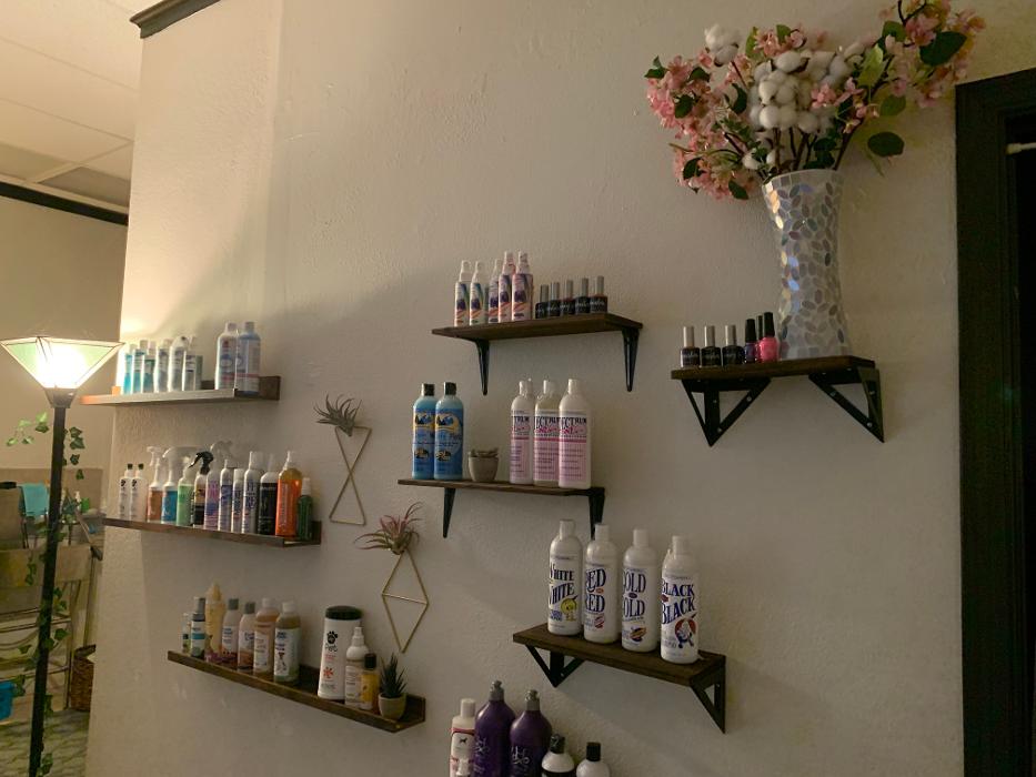 Lulu's Haute Doggie Spa & Pet Services - Folsom, CA
