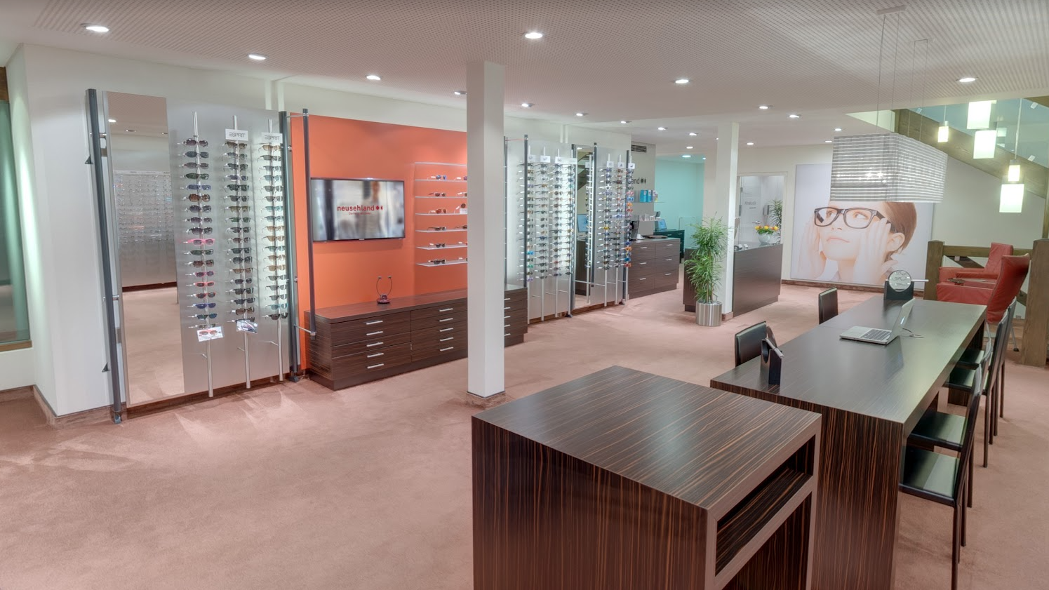 Neusehland - Ihr Optiker und Hörgeräteakustiker in Lauterbach, Marktplatz in Lauterbach (Hessen)