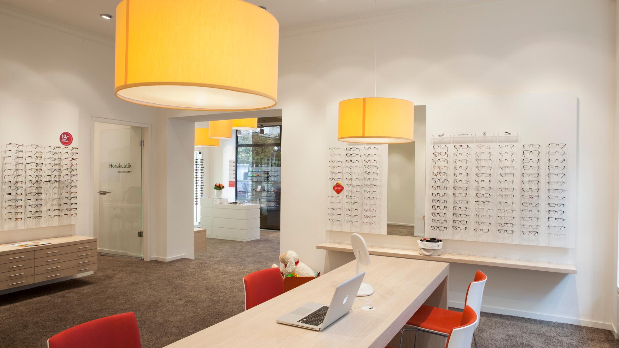 Neusehland - Ihr Optiker und Hörgeräteakustiker in Bad Nauheim, Aliceplatz in Bad Nauheim