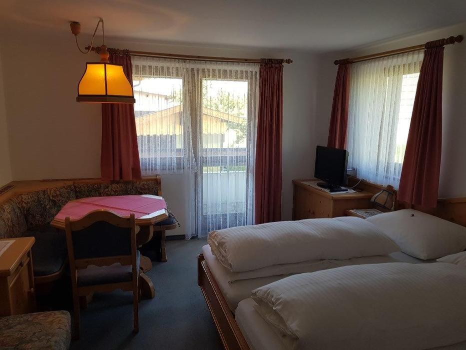 Dorfwirt Going - Zimmer & Ferienwohnungen, Dorfstraße in Going am Wilden Kaiser