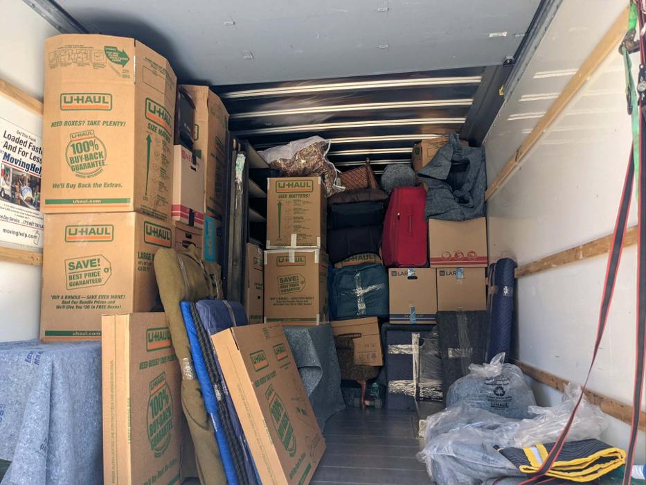 Distinguished Moving Services - Hot Springs National Park, AR