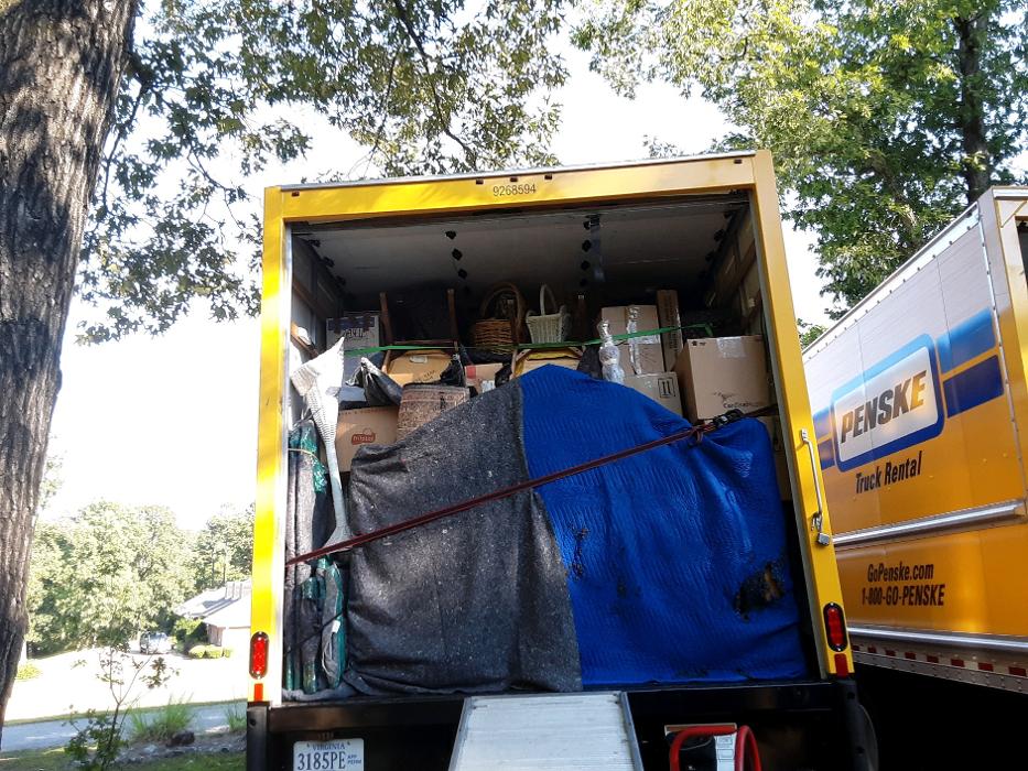 Distinguished Moving Services - Hot Springs National Park, AR