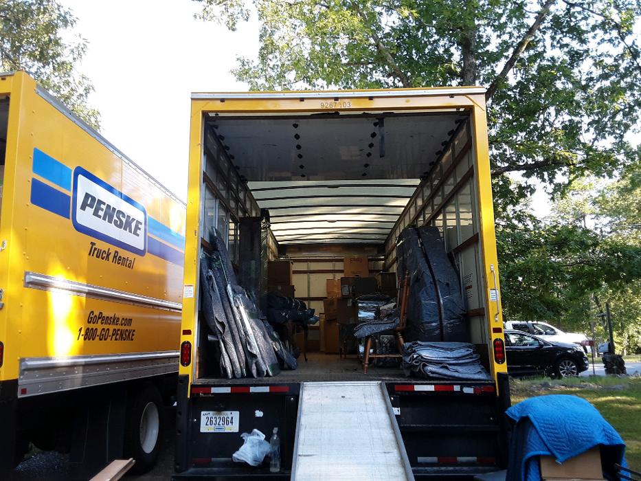 Distinguished Moving Services - Hot Springs National Park, AR