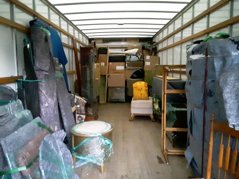 Distinguished Moving Services - Hot Springs National Park, AR