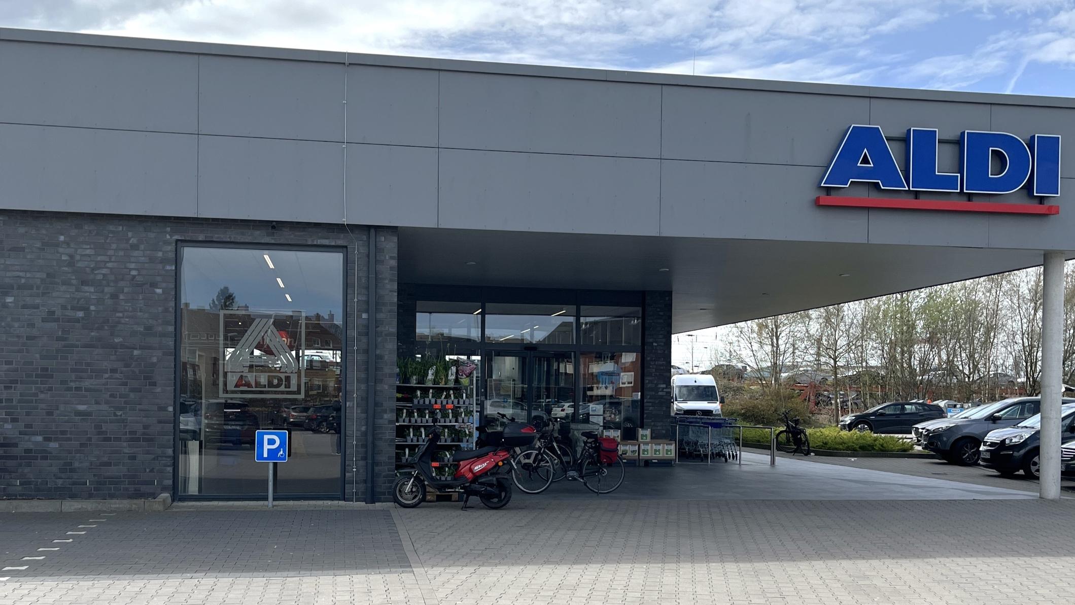 ALDI Nord, Am Südbahnhof in Emden
