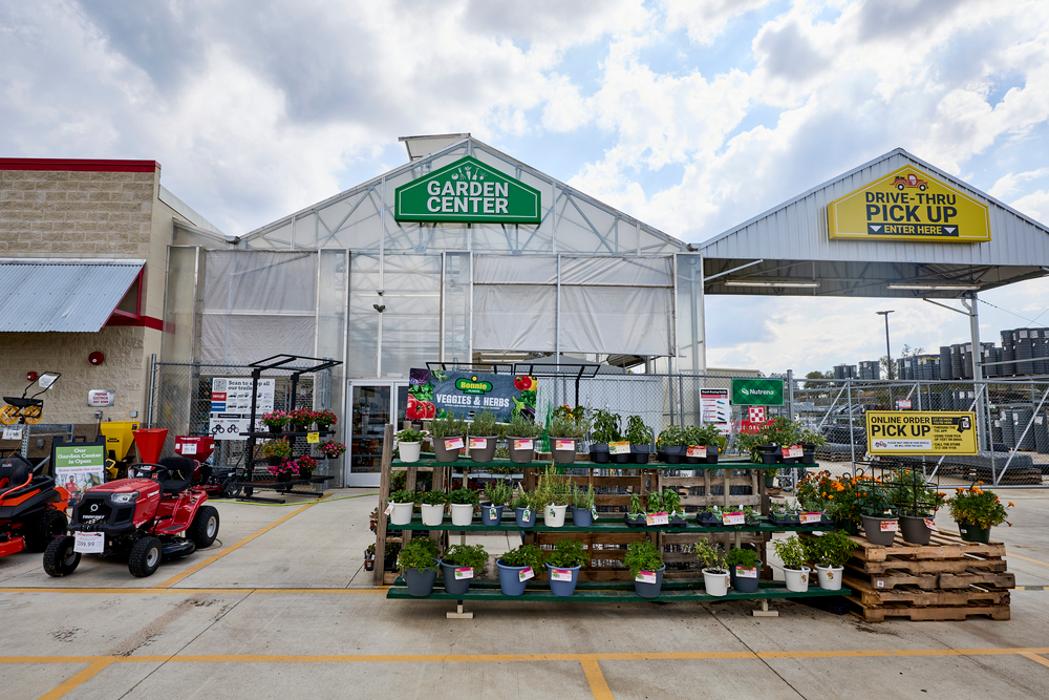 Tractor Supply Co. Image