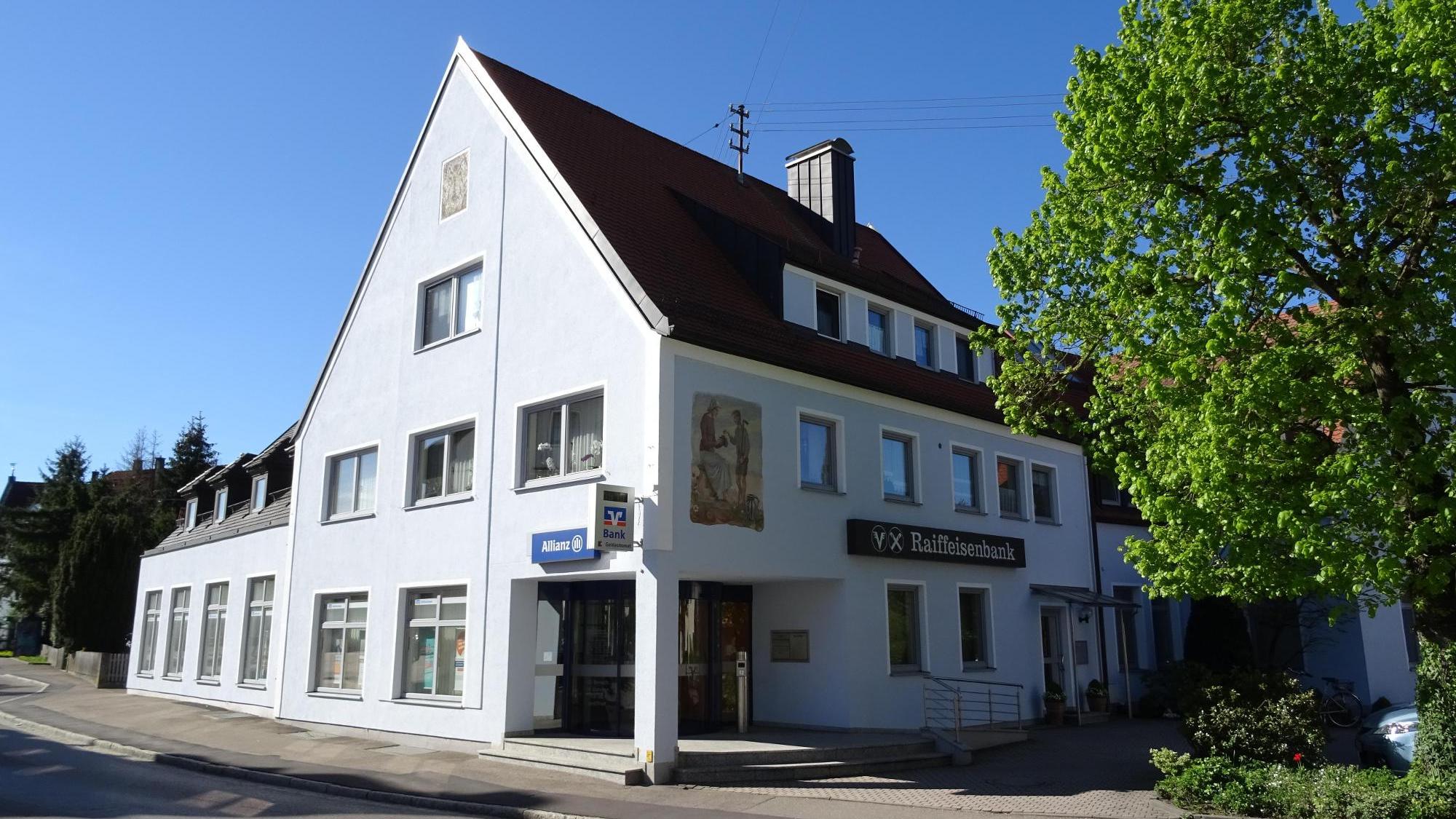 Raiffeisenbank Unteres Zusamtal eG, Marktplatz in Buttenwiesen