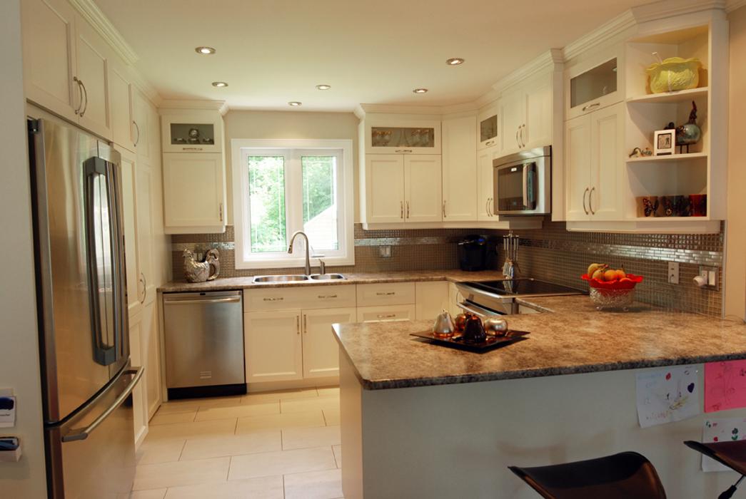 Les Armoires des Monts, 470 Boulevard Sainte Anne Ouest, SainteAnne