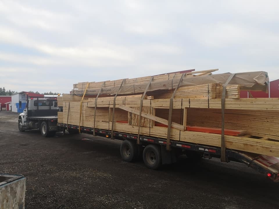 Bumper to Bumper - Woodland Lumber & Building Supplies - Evansburg, AB T0E 0T0 - (780)727-2964 | ShowMeLocal.com