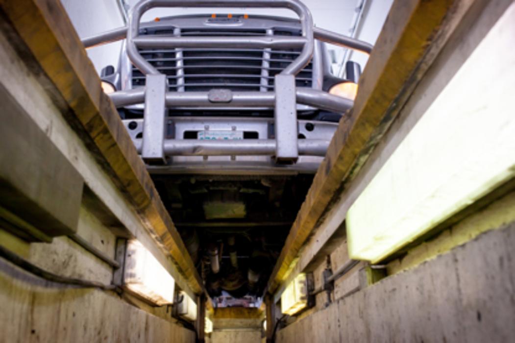 RJames Truck & Equipment Service Golden Ltd.