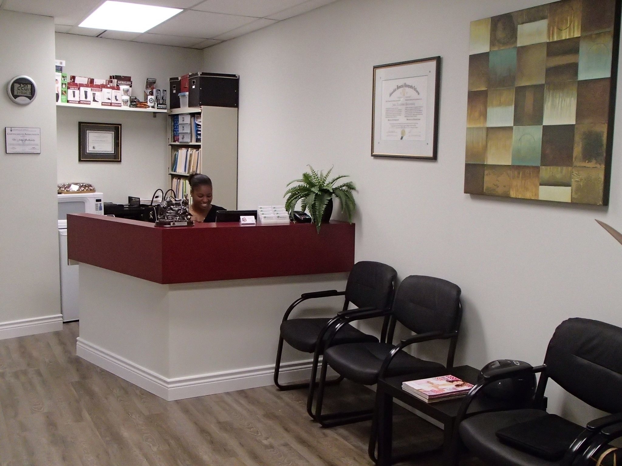 iWellness.ca Rehab & Wellness Clinic North York (416)759-8099