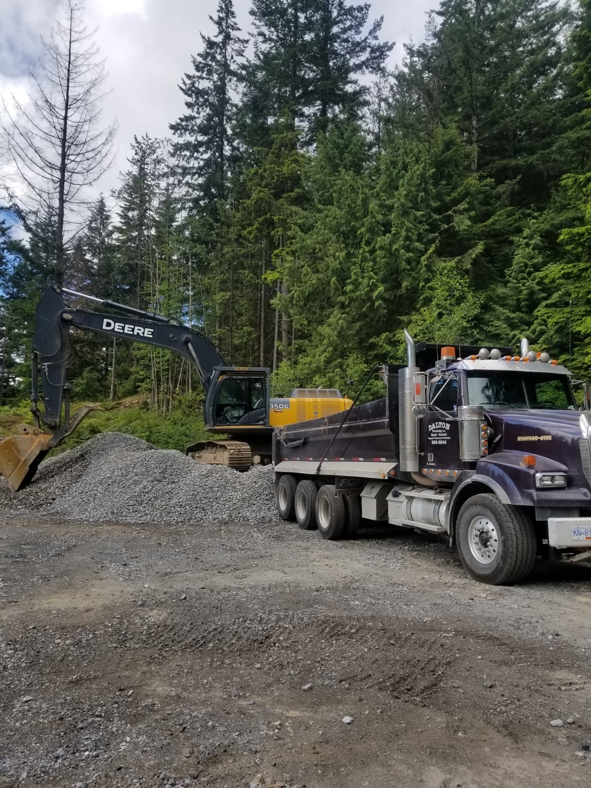 Dalton Trucking Ltd North Vancouver (604)986-6944