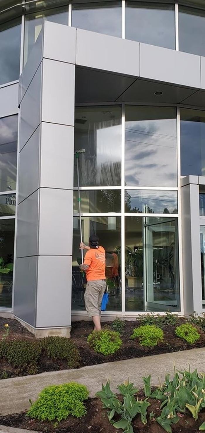 Lavage de Vitres Omax