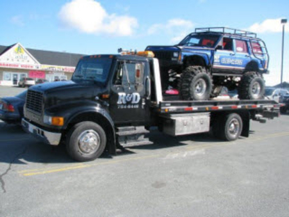 R&D Towing Paradise (709)764-6446