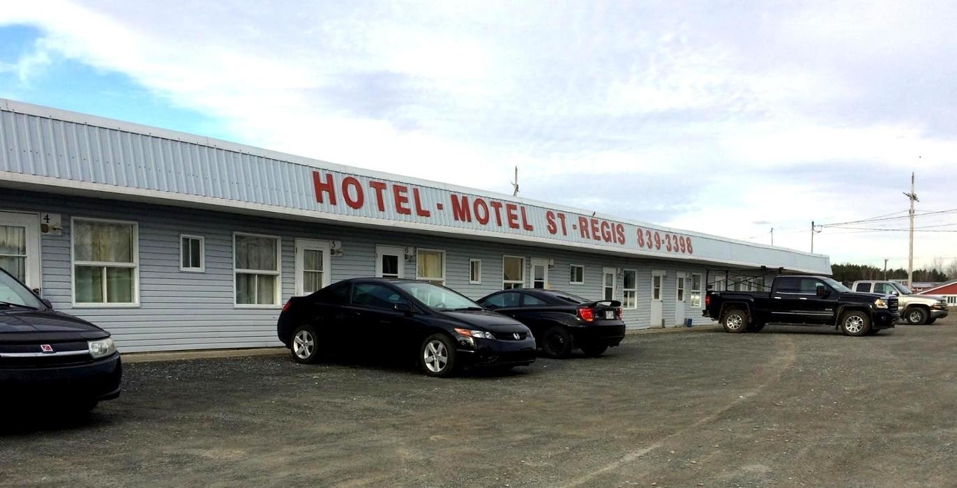Hôtel & Motel St-Régis