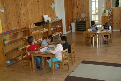 York Montessori School Richmond Hill (905)508-2000