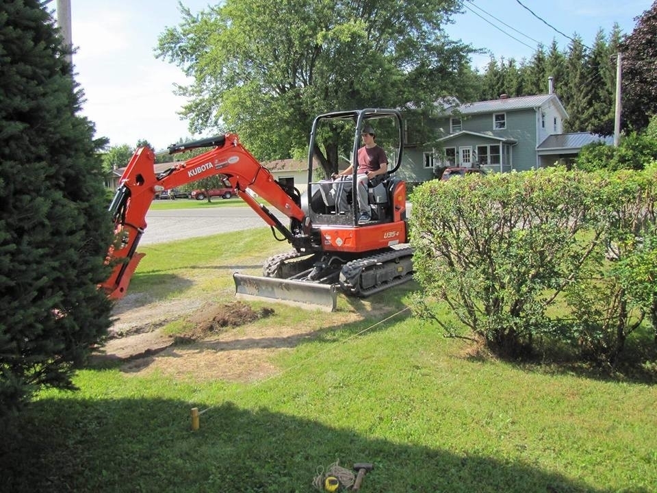 Mini-Excavation J-C Acton Vale (450)204-2148