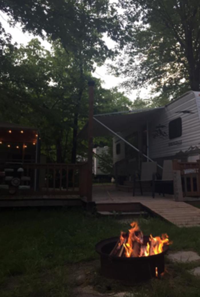 Big Oak Tent Trailer Park
