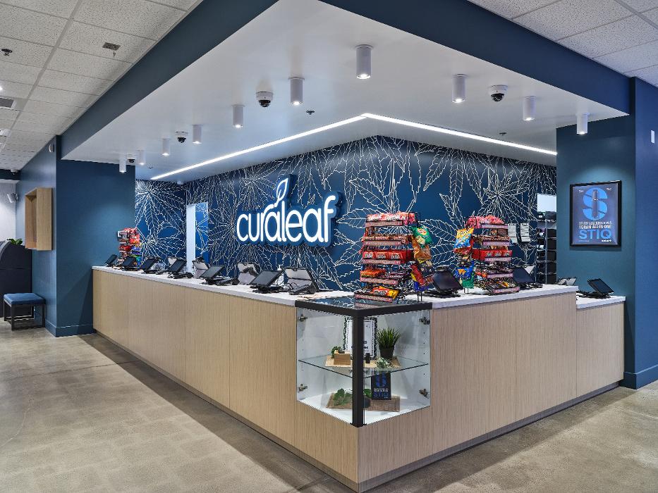 Curaleaf Dispensary Phoenix Airport - Phoenix, AZ