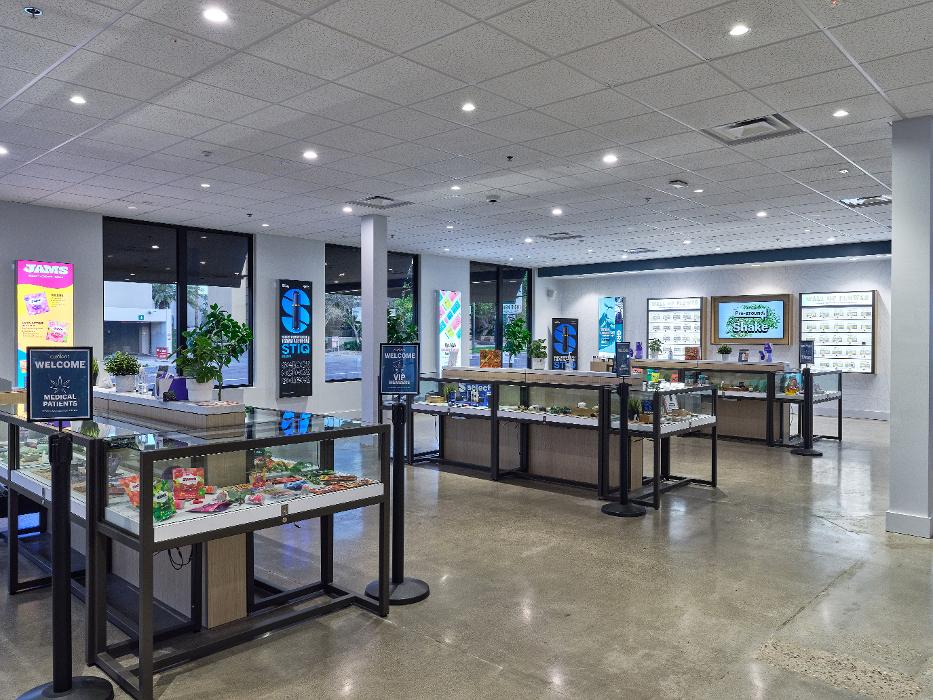 Curaleaf Dispensary Phoenix Airport - Phoenix, AZ