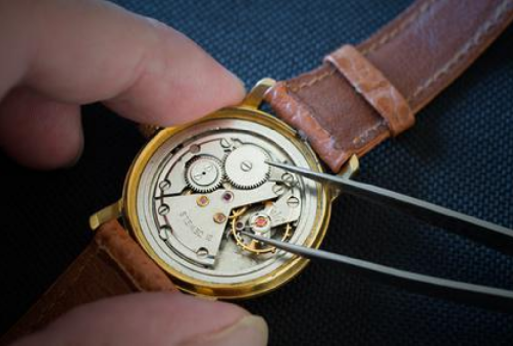 Uhrenmacher Zeitwerkstatt Susanna Grasser München, Westendstraße in München