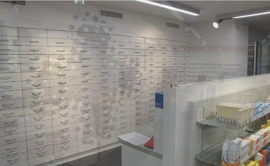 Apotheke Schützenmatte, Dorfstrasse in Belp